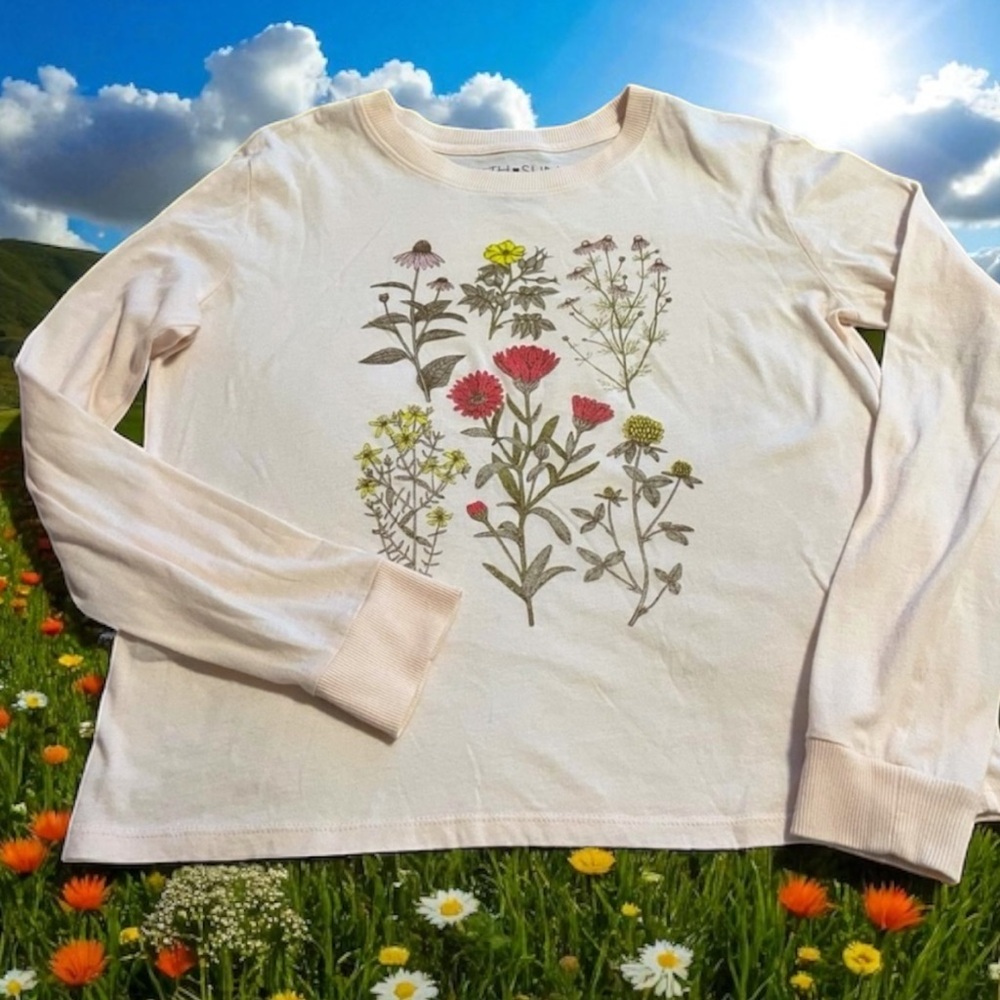 Fifth Sun Pale Peach Long Sleeve Tee with Floral Graphics    size Small